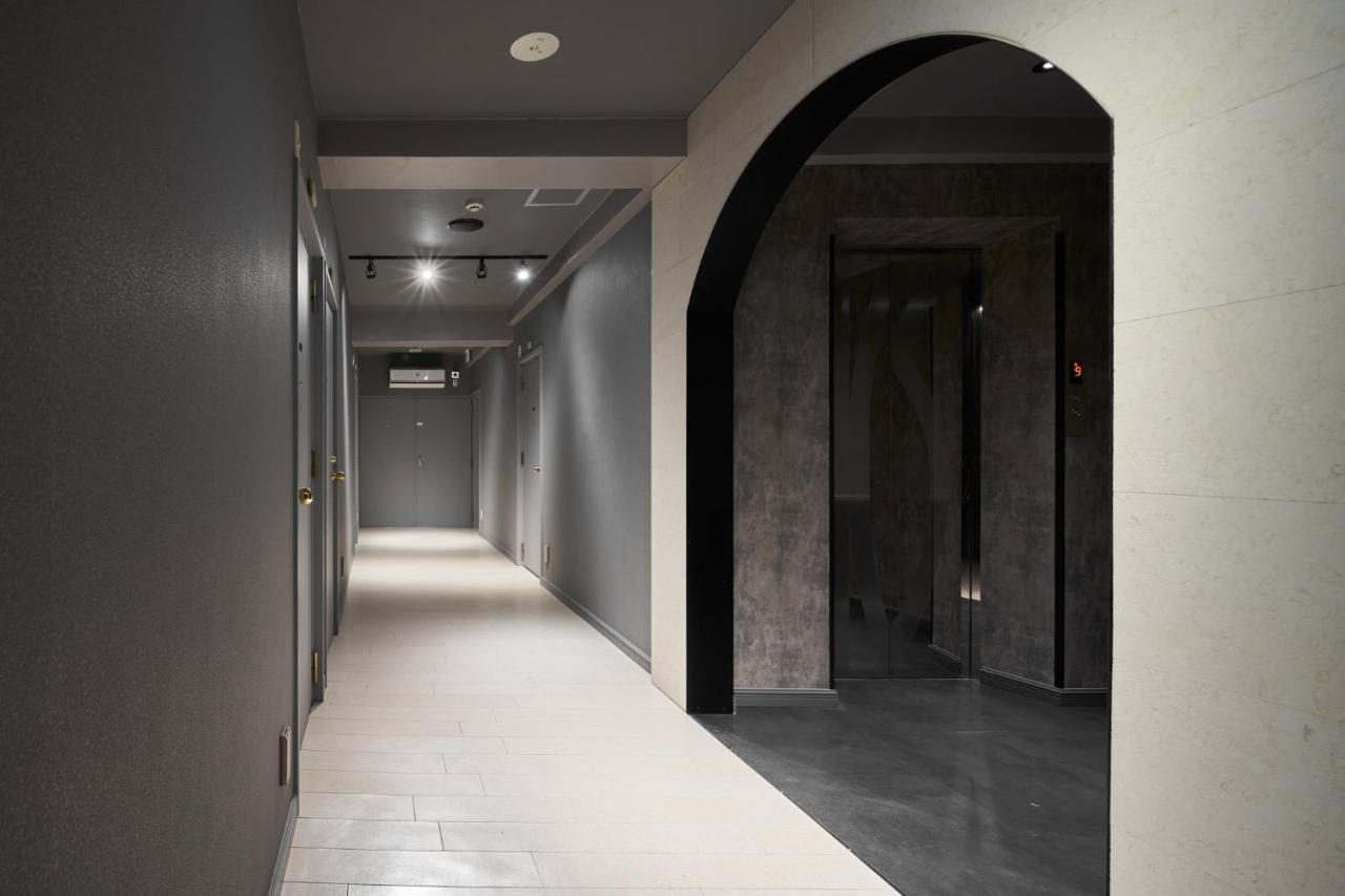 Shinjuku N.u.t.s Hotel Tokyo