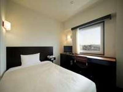 Mid In Akabane Ekimae Hotel 2*
