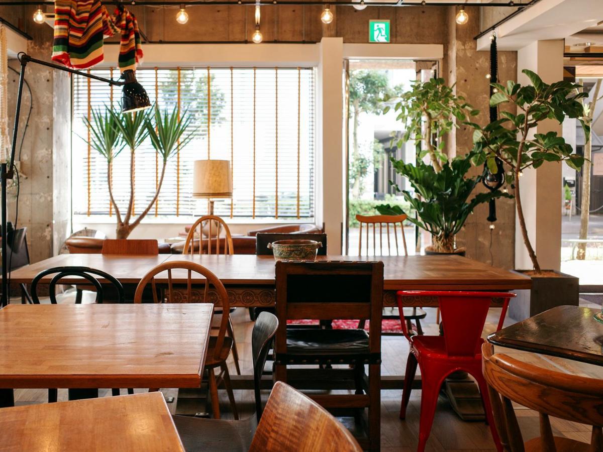 Toms Hotel 3*