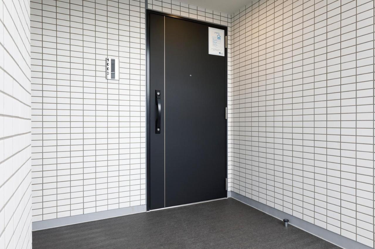 Mat Oshiage Apartment *
