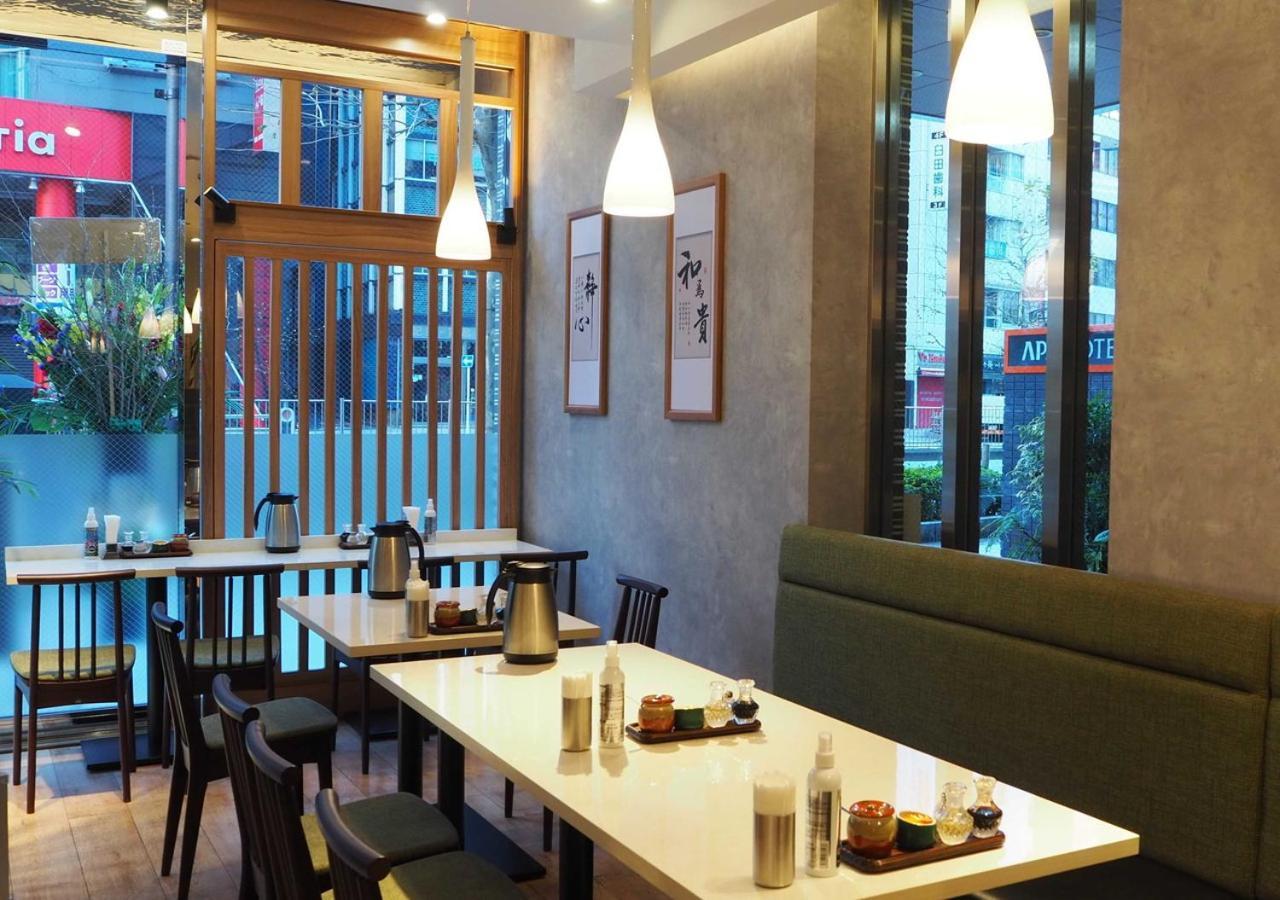 Apa Kanda Jimbocho Ekihigashi Hotel