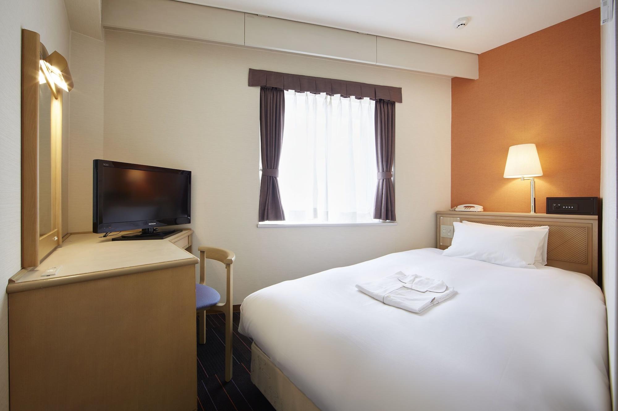 The B Suidobashi Hotel 3*