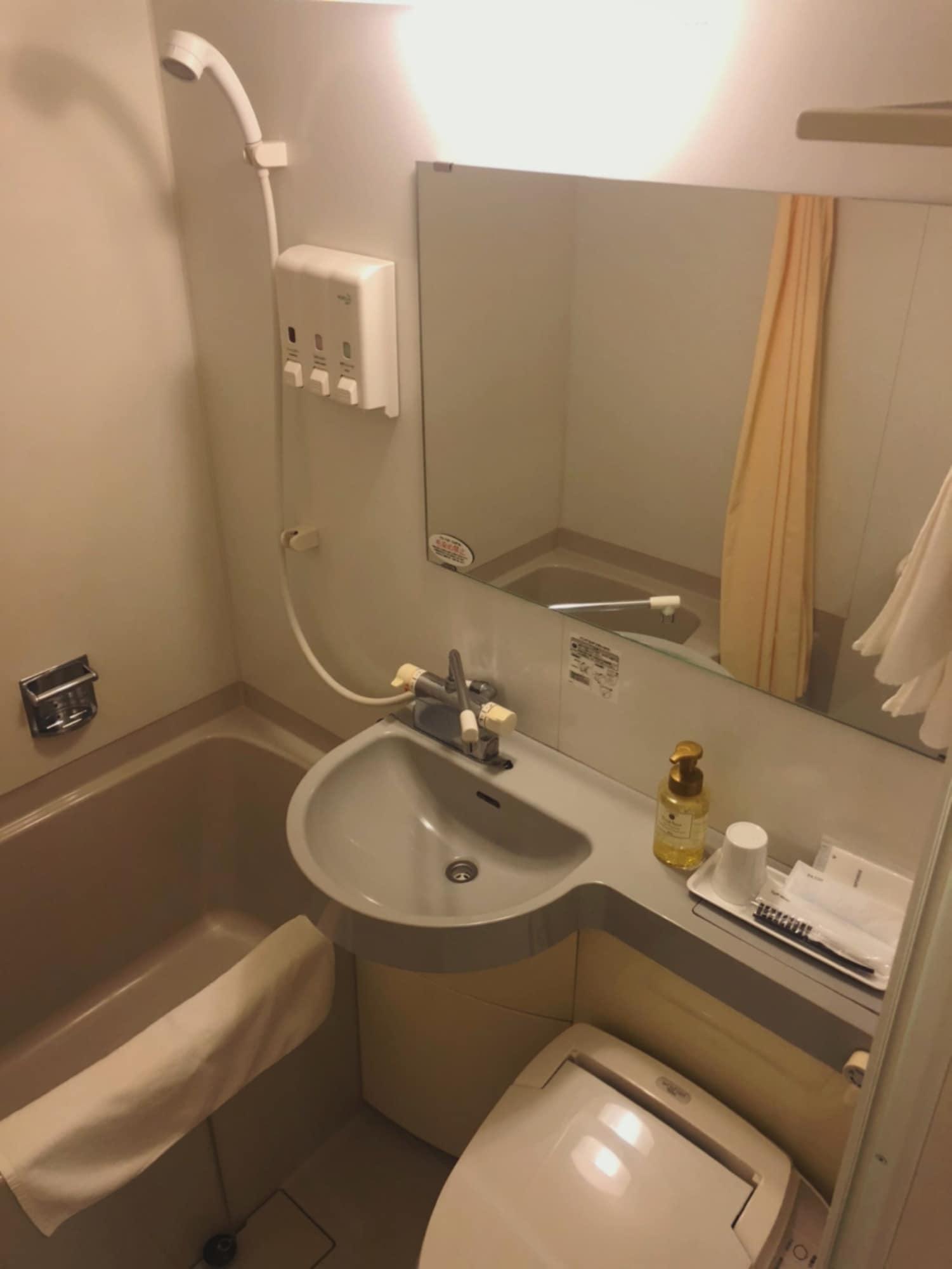 Mid In Akabane Ekimae Hotel