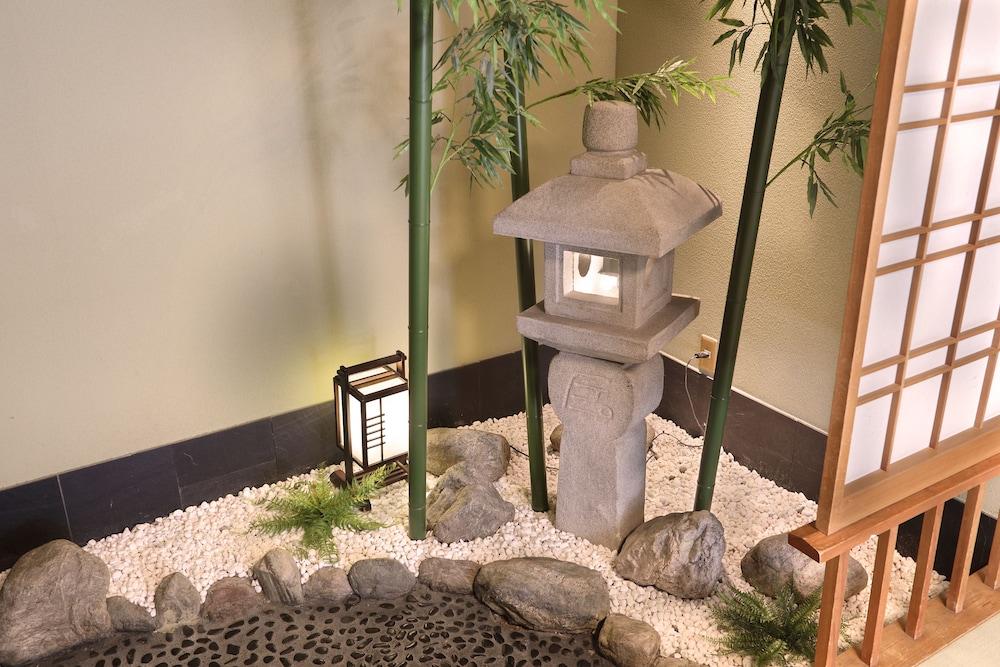 Miyabiyado Takemine Tokyo