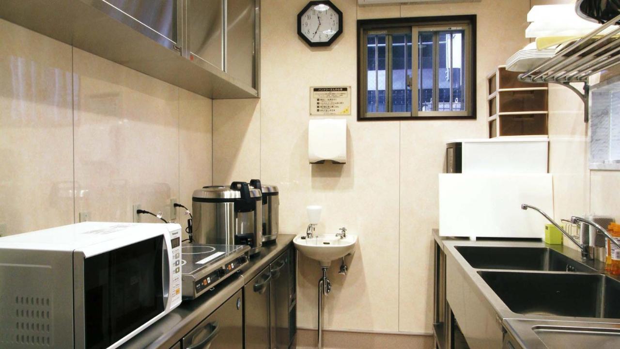 Toyoko Akiba Asakusabashi-eki Higashi-guchi 3* Tokyo