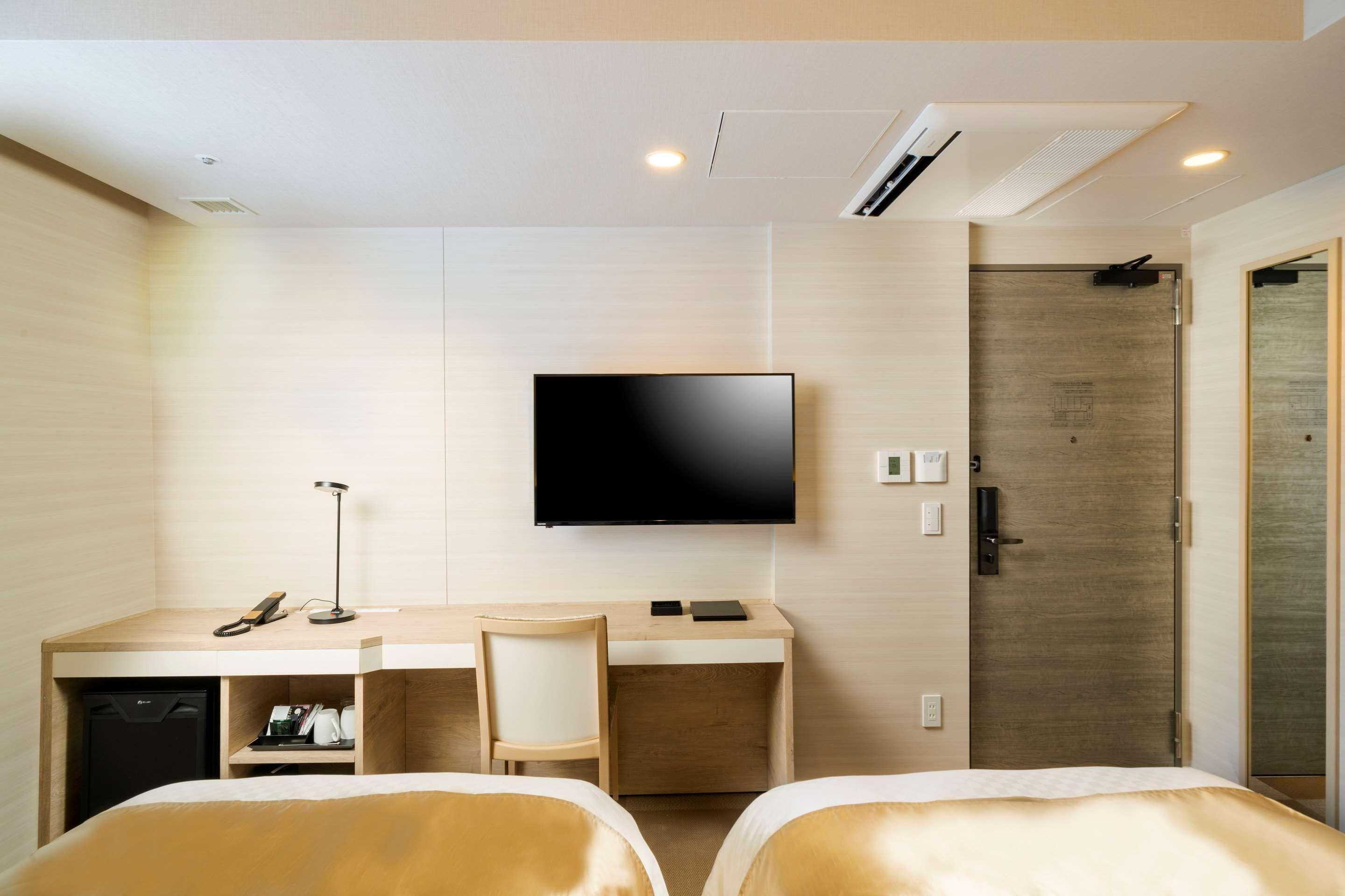 Western Fino Akasaka 3*