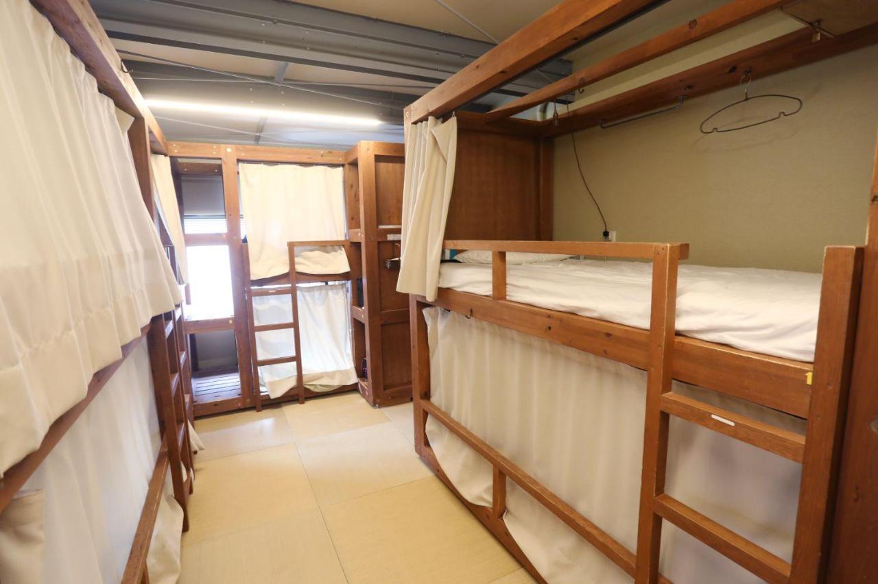 Grapehouse Koenji Hostel