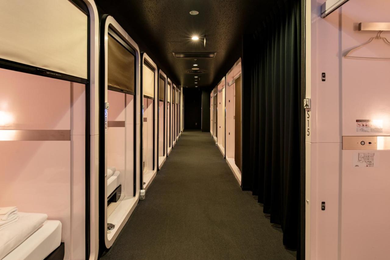 Capsule hotel First Haneda Terminal 1 Tokyo