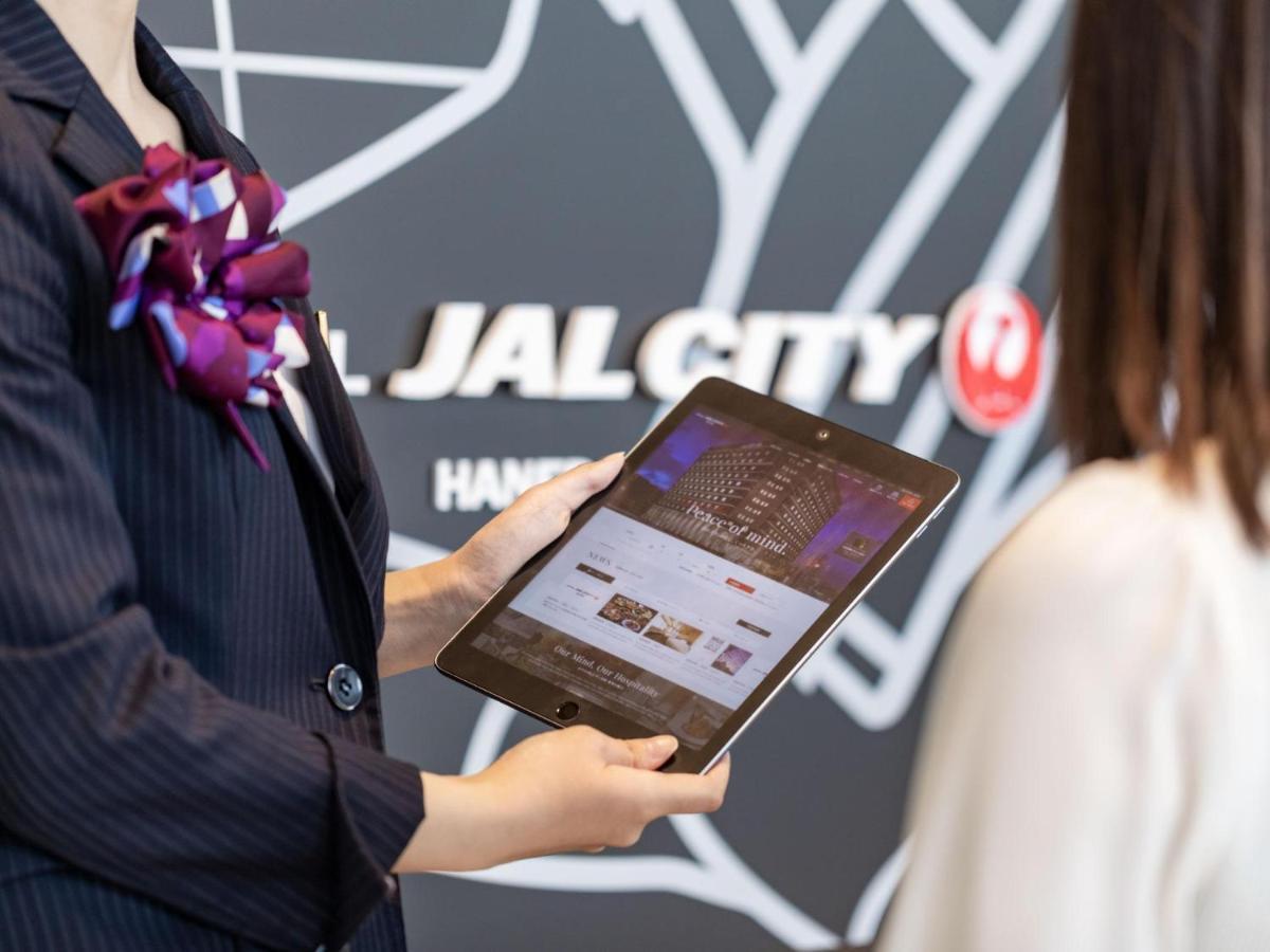 Jal Haneda