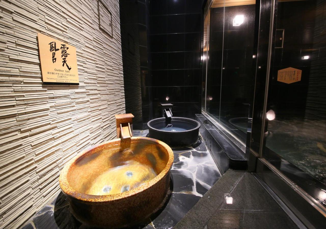 Apa Shinjuku Gyoemmae Hotel 3*