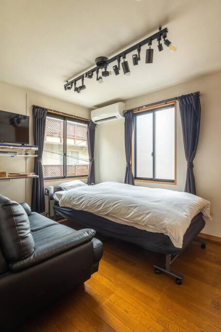 アンドステイ西新井 Apartment