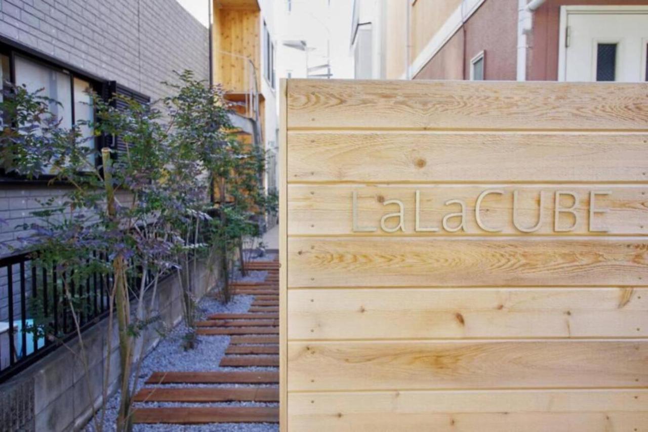Lalacube Kitasenju Apartment