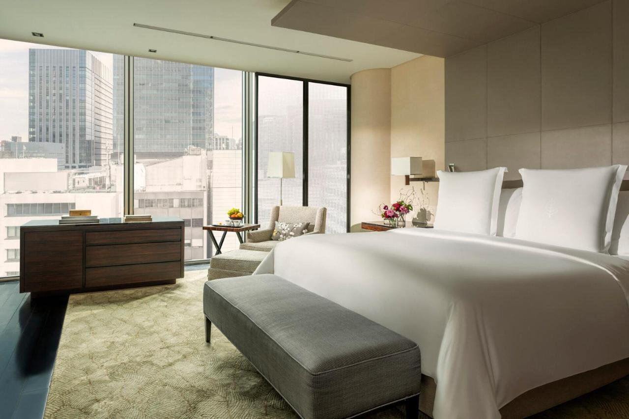 Hotel Four Seasons At Marunouchi 5*