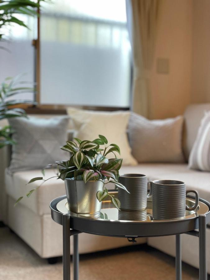 Shinjuku Modern Full-furnished Family Size Apartment3 Only 2min To Shinjuku By Train Apartment
