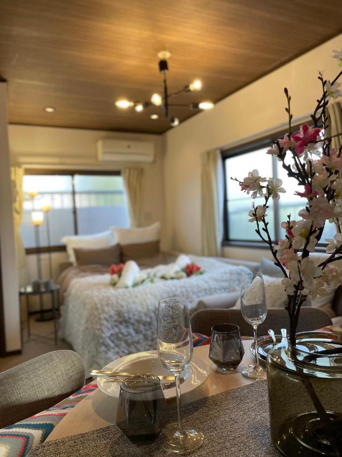 Shinjuku Modern Full-furnished Family Size Apartment3 Only 2min To Shinjuku By Train Apartment Tokyo