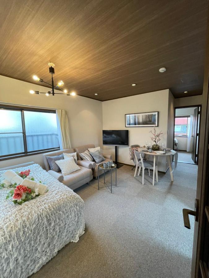 Shinjuku Modern Full-furnished Family Size Apartment3 Only 2min To Shinjuku By Train Apartment Tokyo