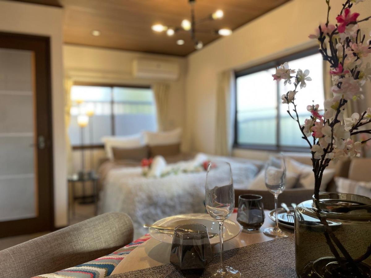 Shinjuku Modern Full-furnished Family Size Apartment3 Only 2min To Shinjuku By Train Apartment Tokyo