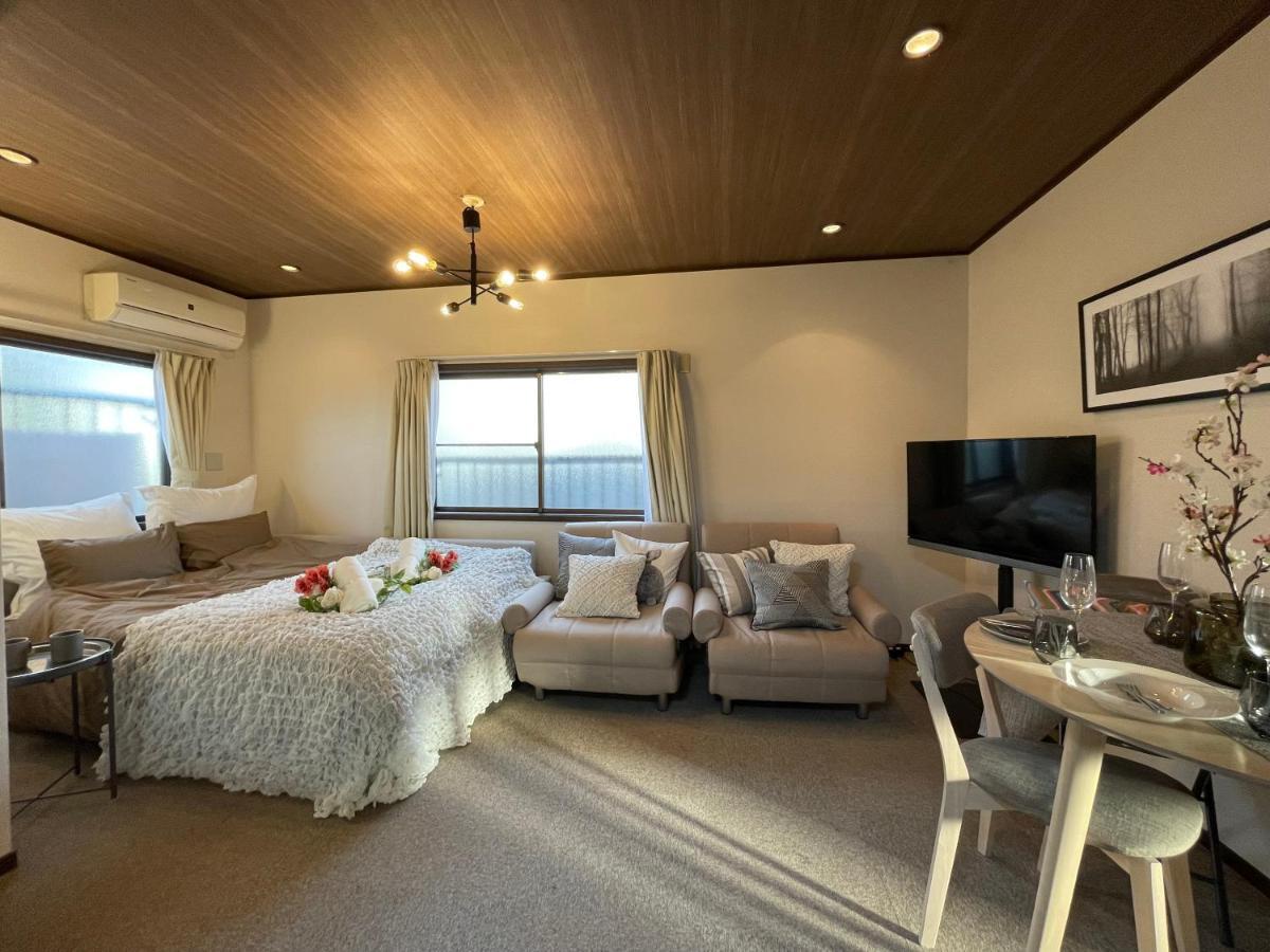 Shinjuku Modern Full-furnished Family Size Apartment3 Only 2min To Shinjuku By Train Tokyo