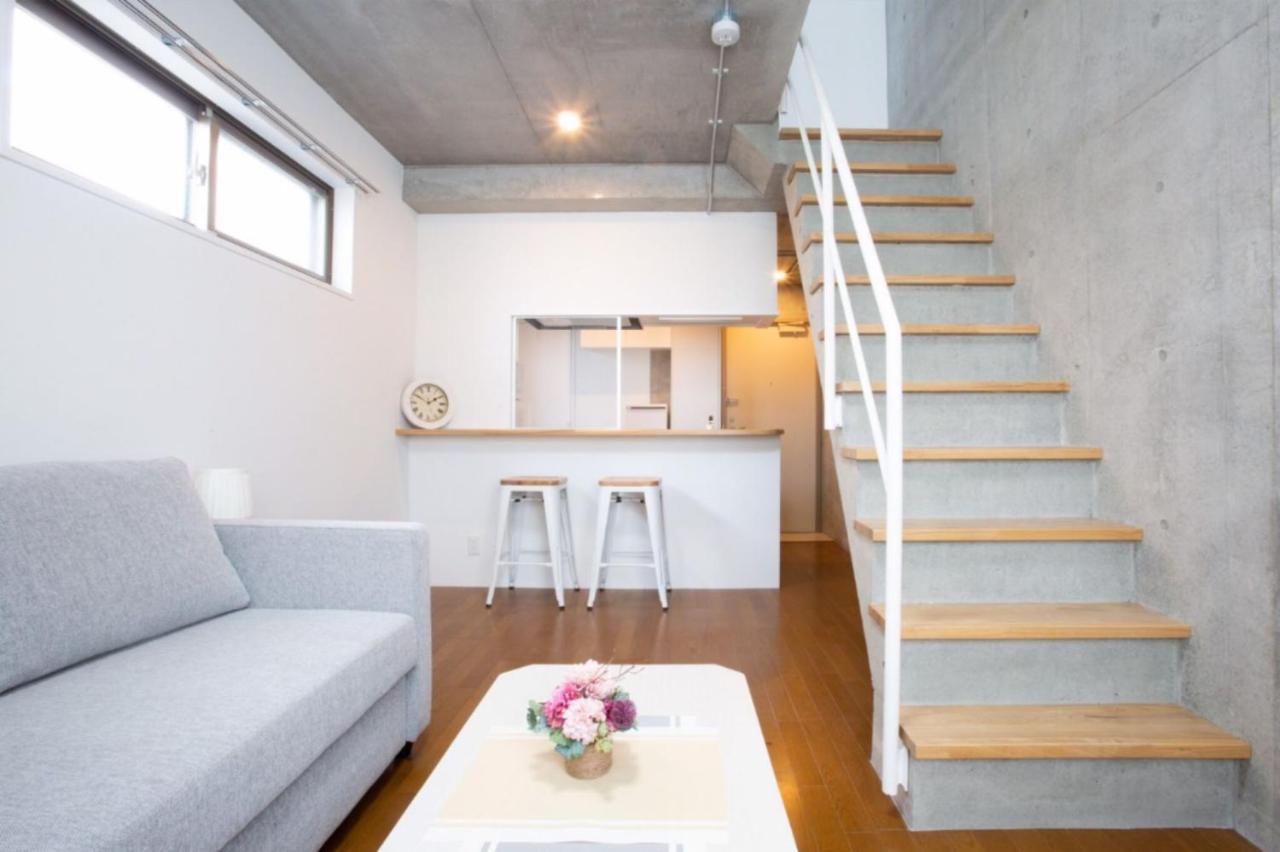 Laffitte Hirai Hotel