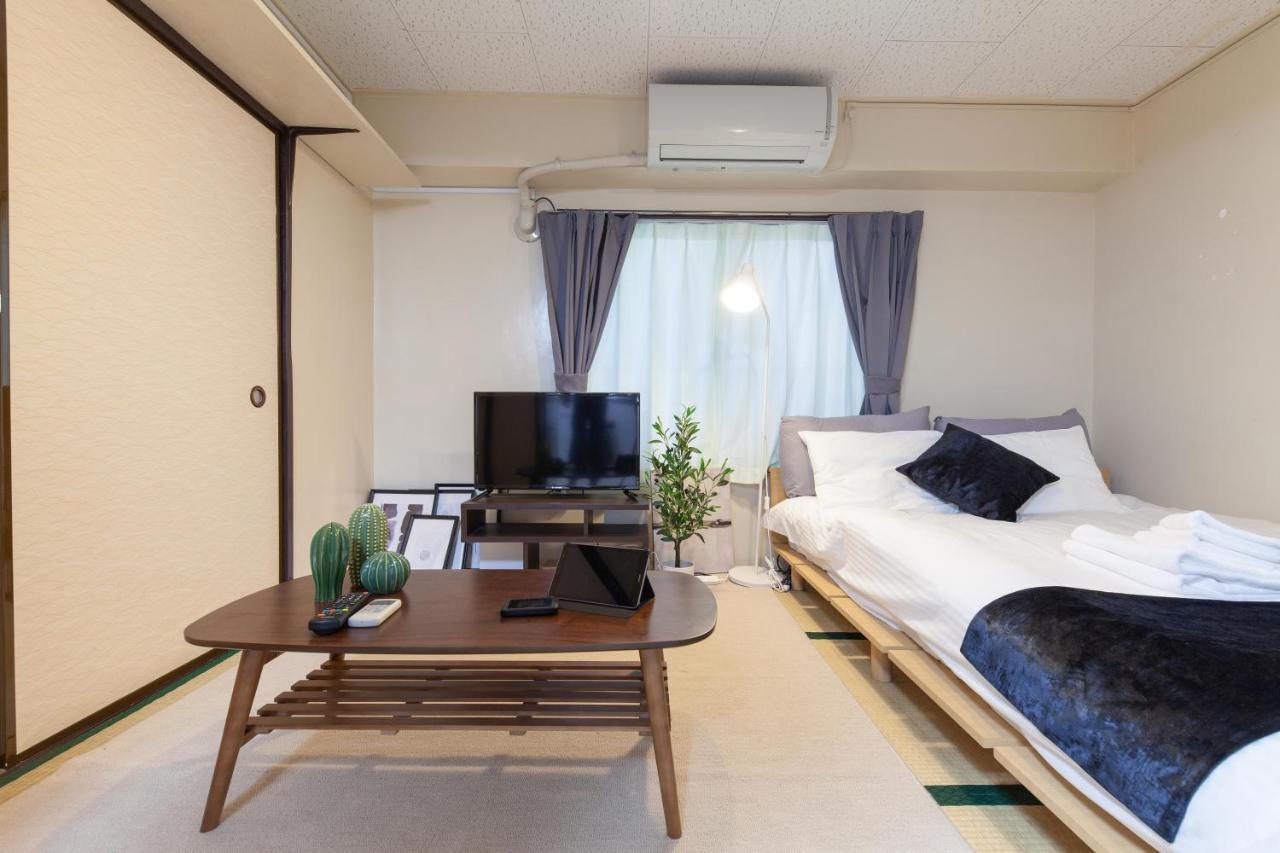 Apartment Yk Building