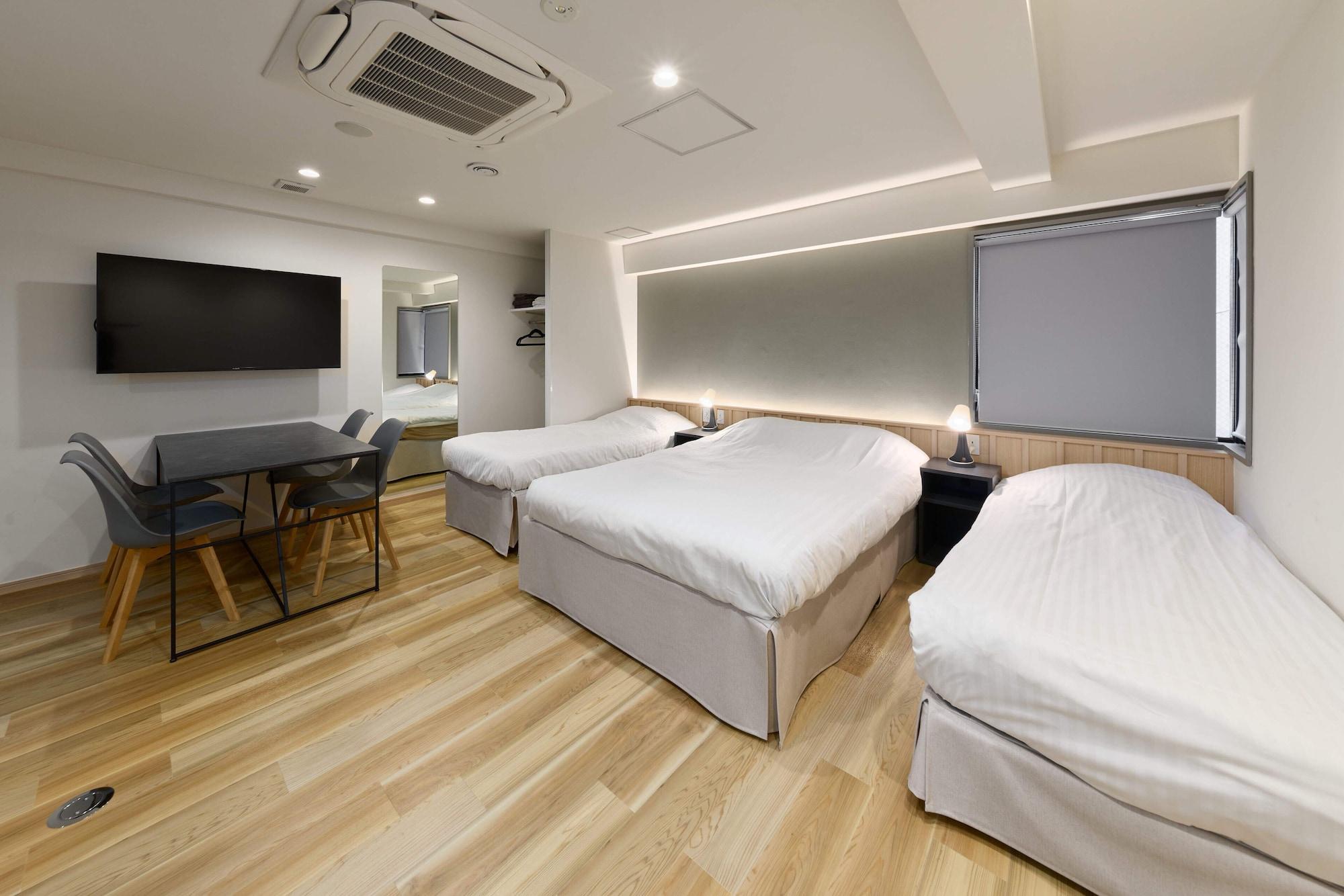 Shinjuku N.u.t.s Hotel
