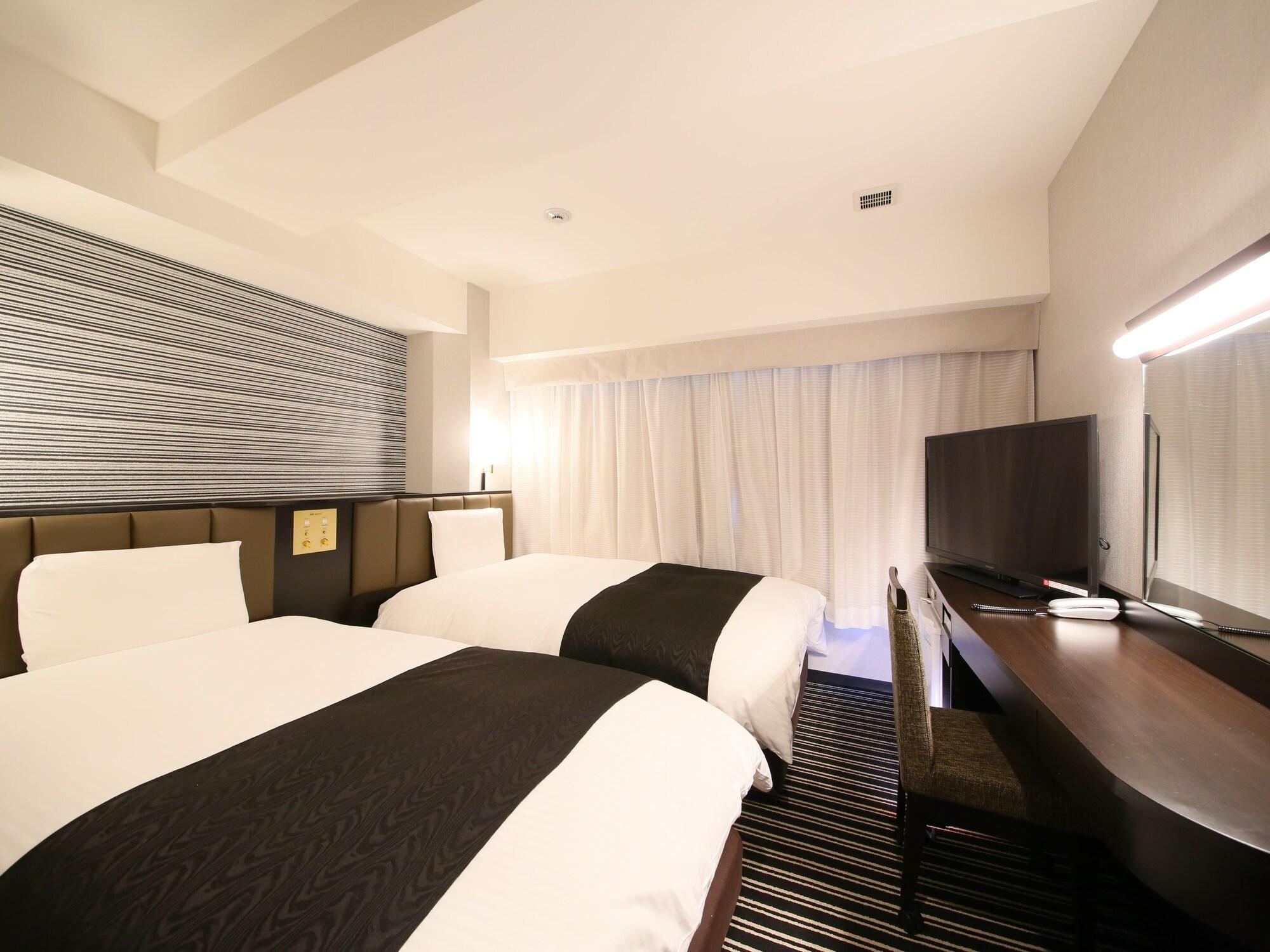Apa Shinjuku Gyoemmae 3*