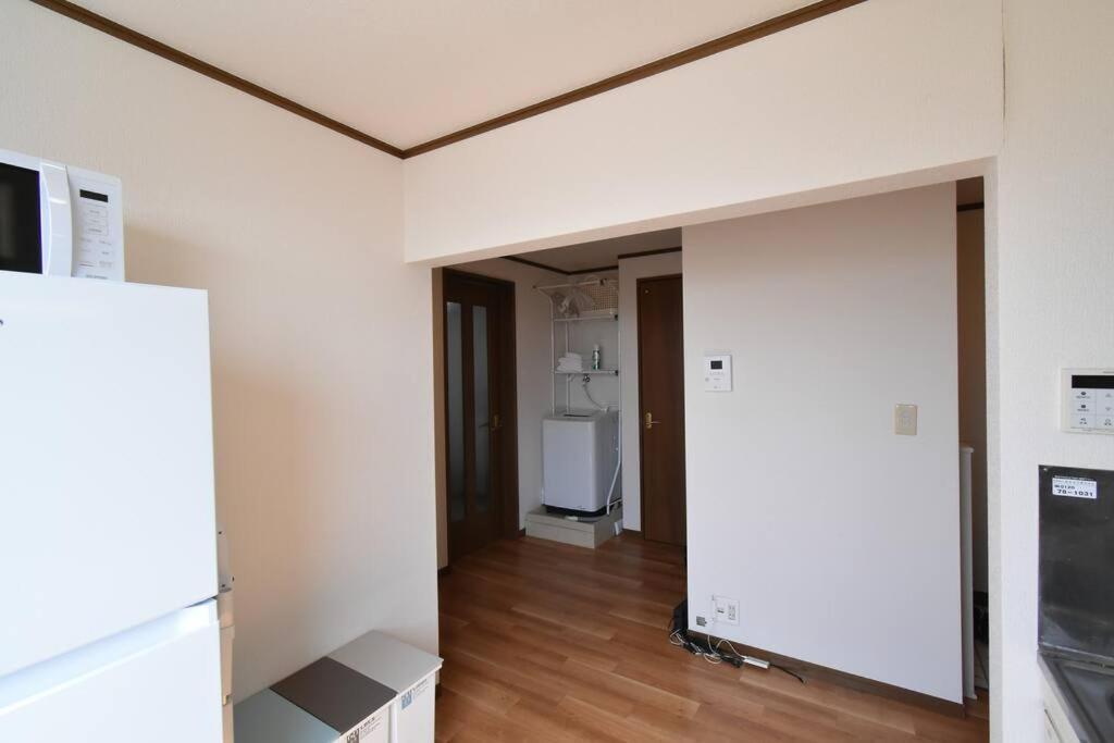 メゾン八千代302 Apartment Tokyo