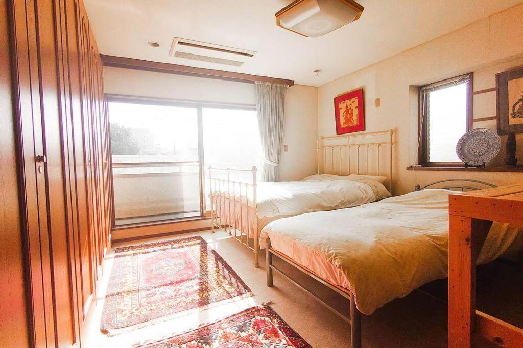 Diplomat House Very Close To Jr Station *
