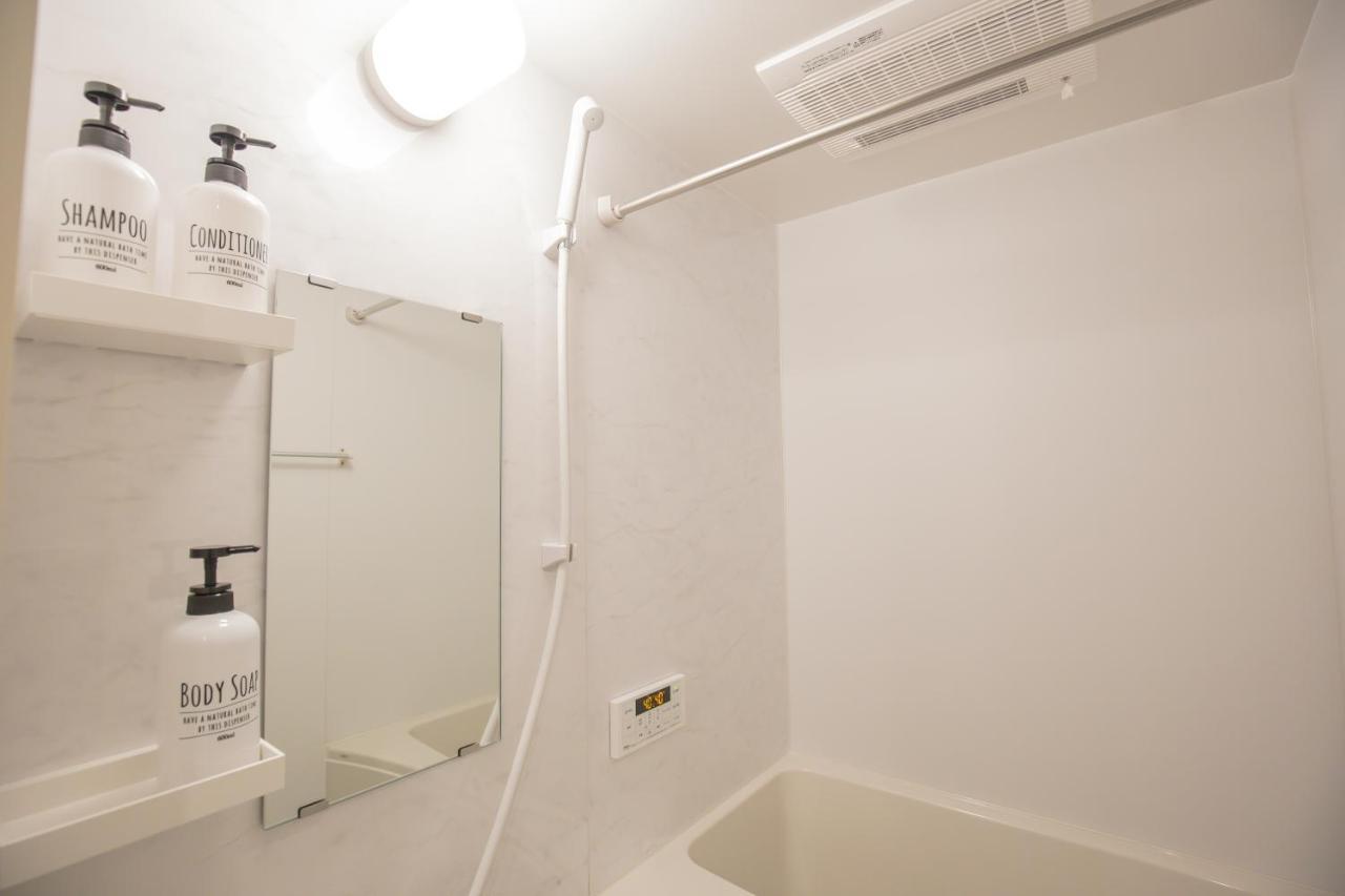 A Chic And Contemporary Trendy Bnb In The Heart Of The City- Y01h Apartment