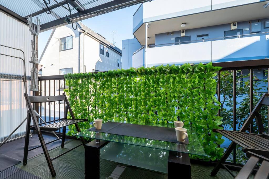 I Haneda Apartment *
