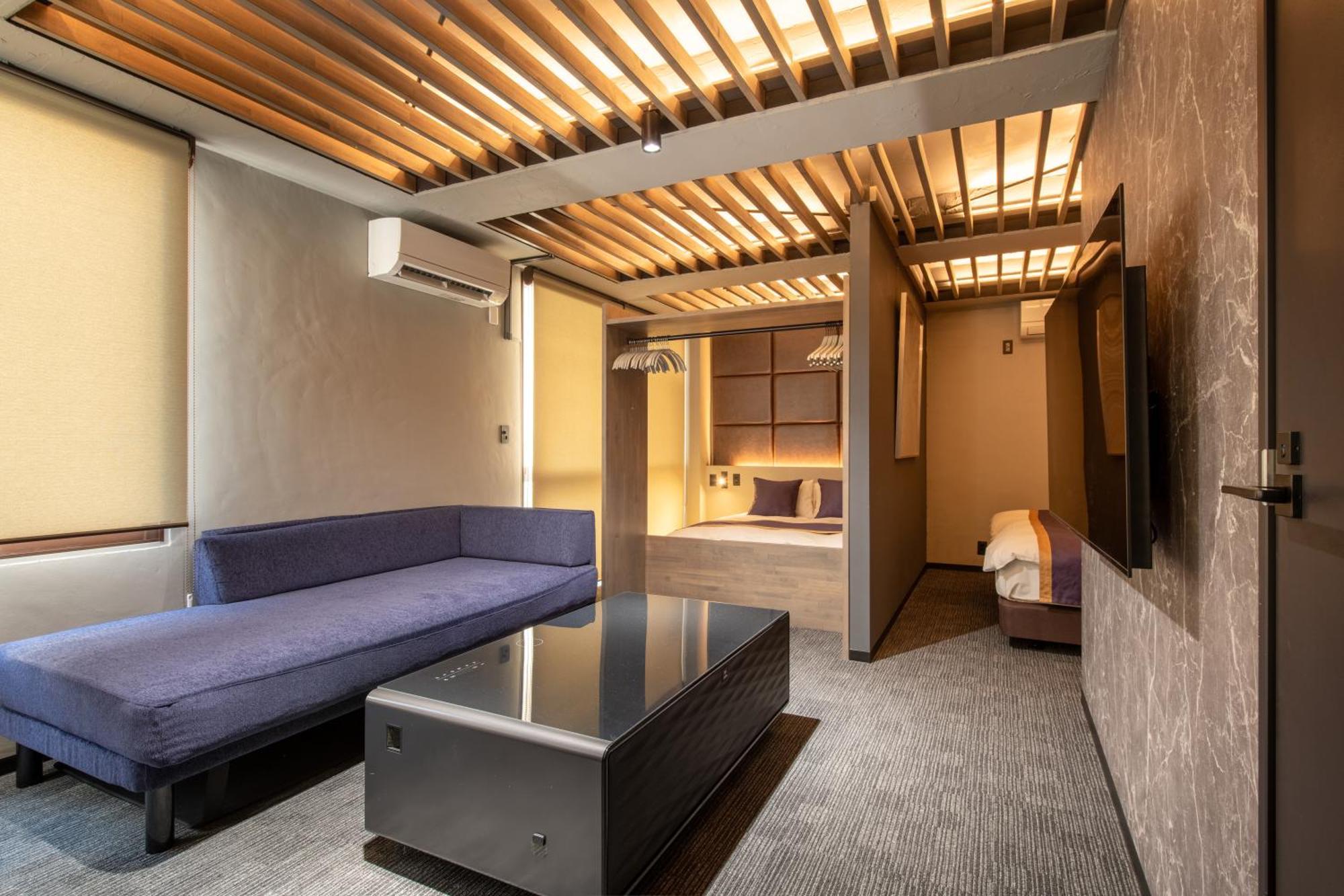Nexus Gotanda Apartment *