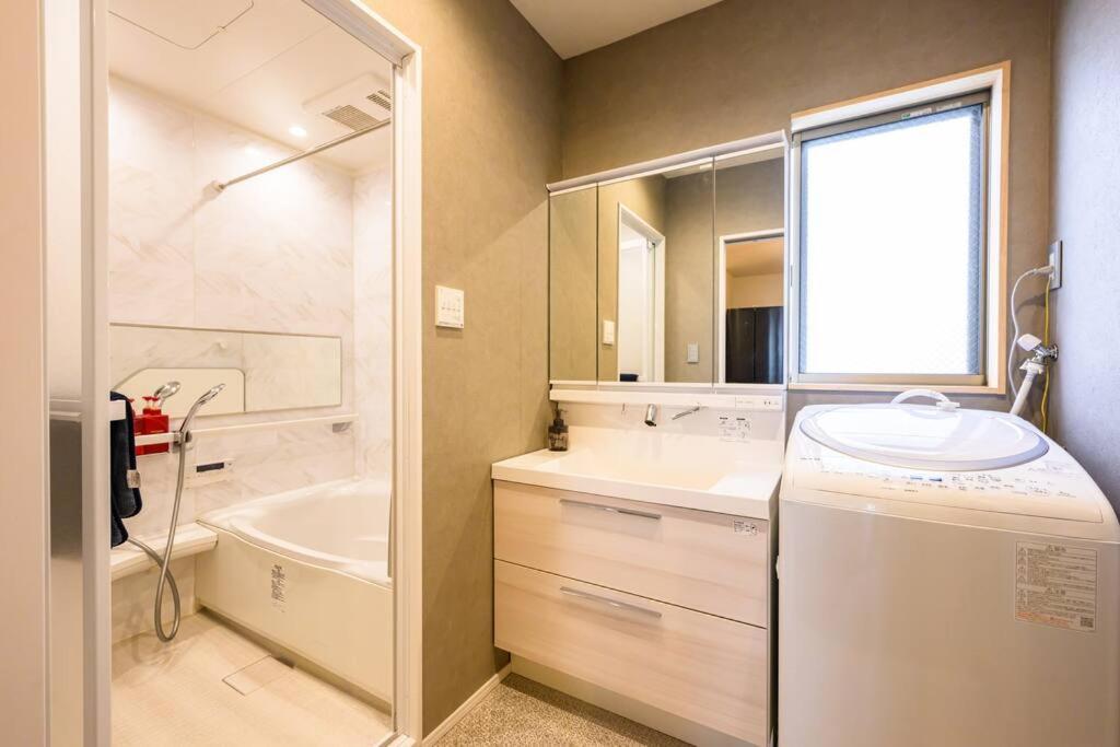 Premier Akasaka Front Apartment *
