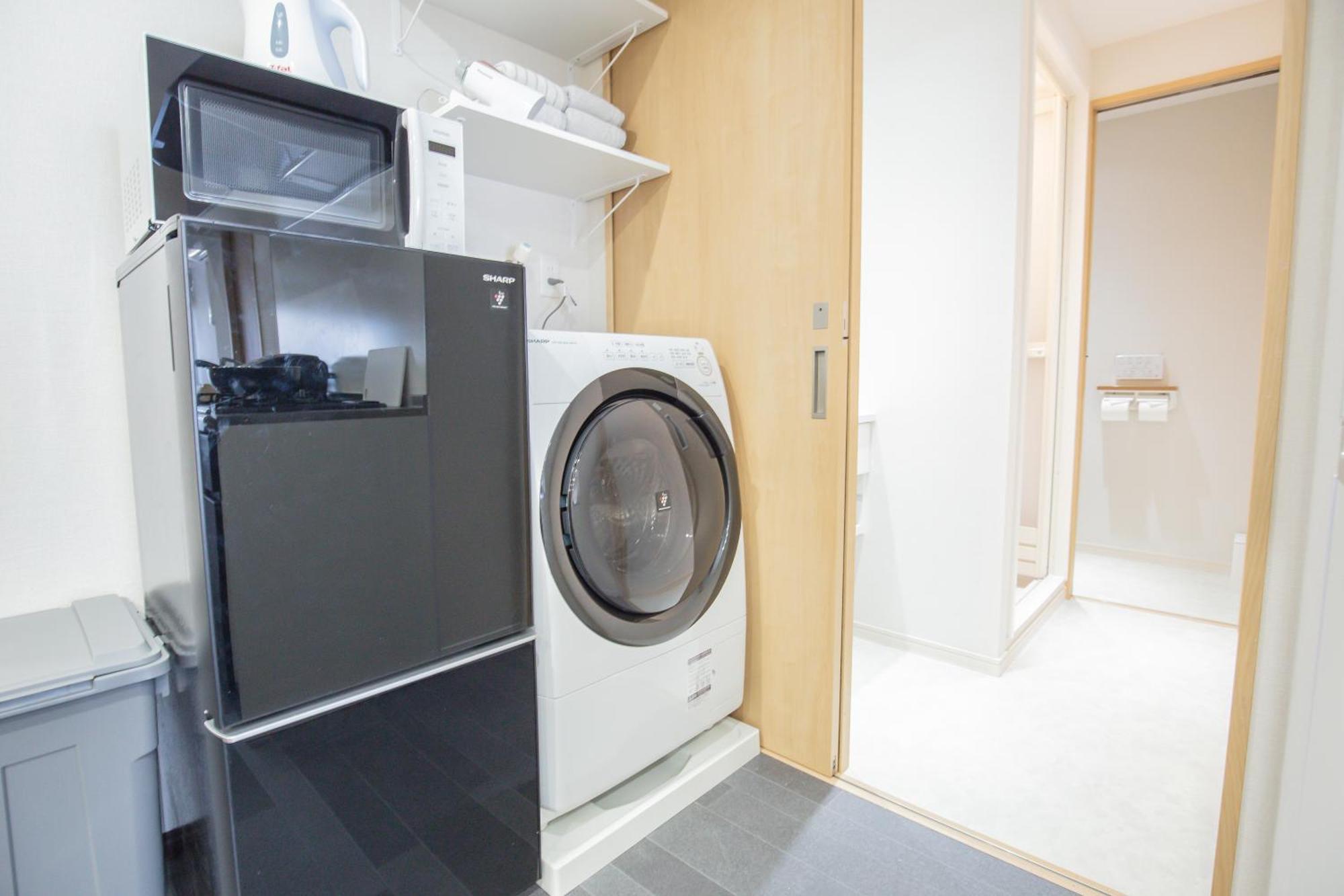 1min Walk To Higashi Shinjuku Sta 8ppl Shinjuku Gyoen丶 National Garden丶 Kabukicho丶 Shinjuku Station丶 Golden Gai丶 Metropolitan Government Building Yyoqa Apartment