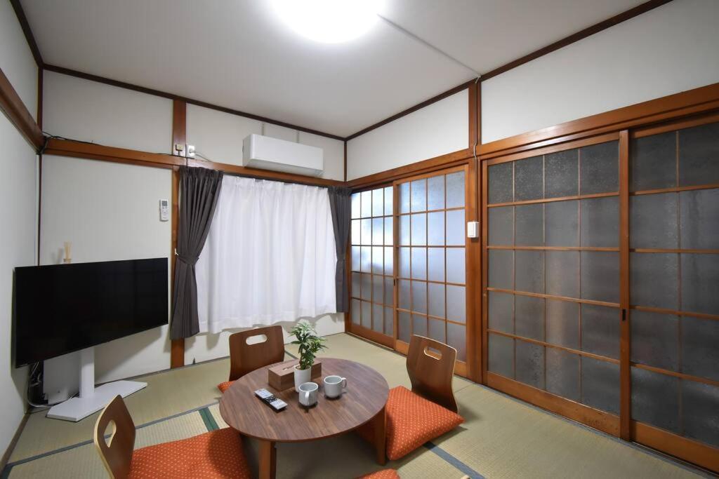 アンドステイ文花1丁目 Apartment