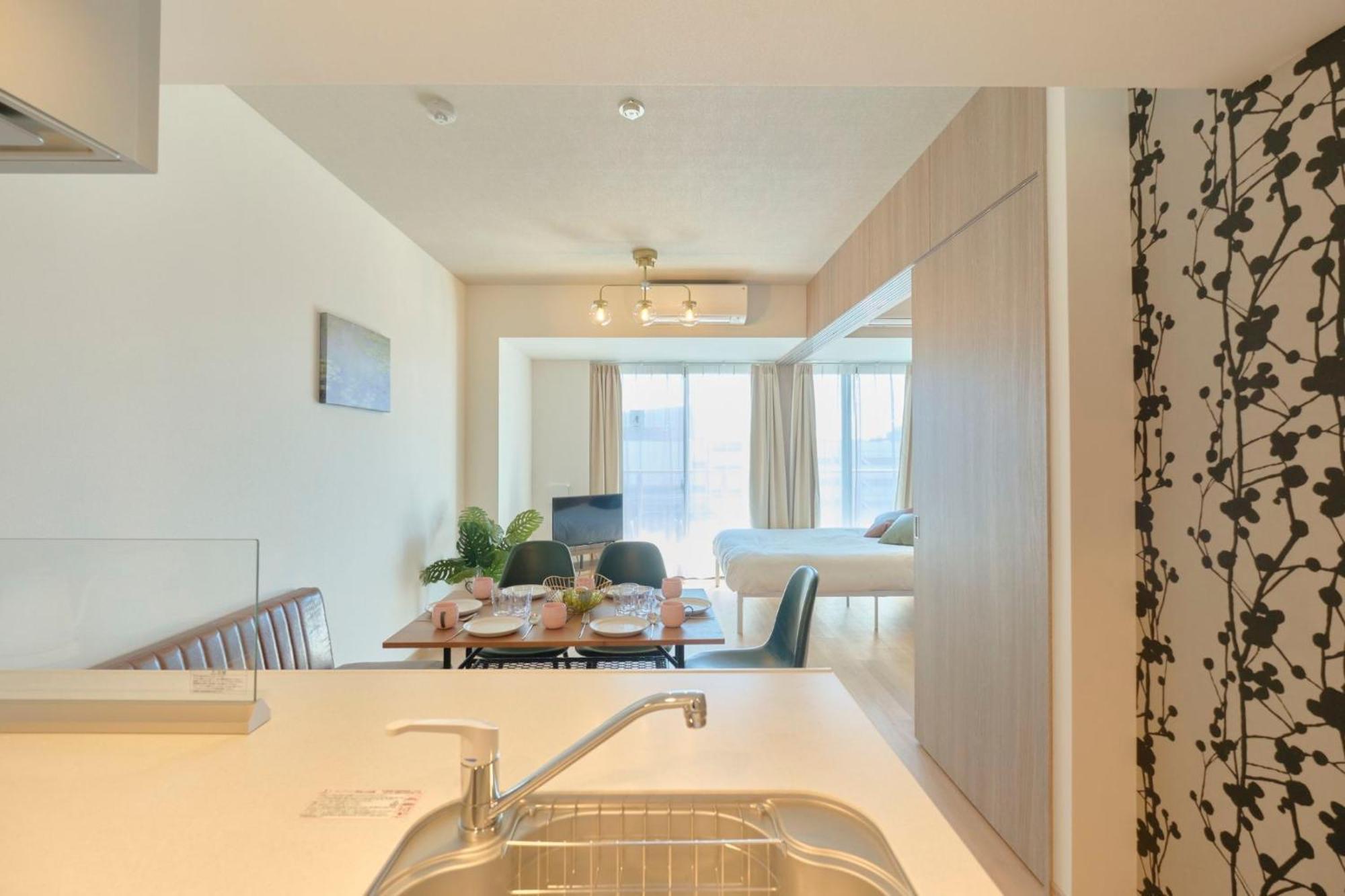 Apartment Modello Sangenjaya *