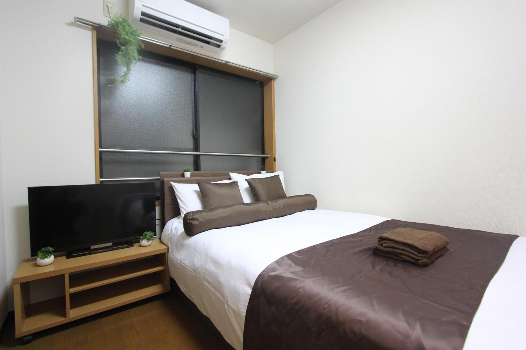 Luana Nogata Apartment
