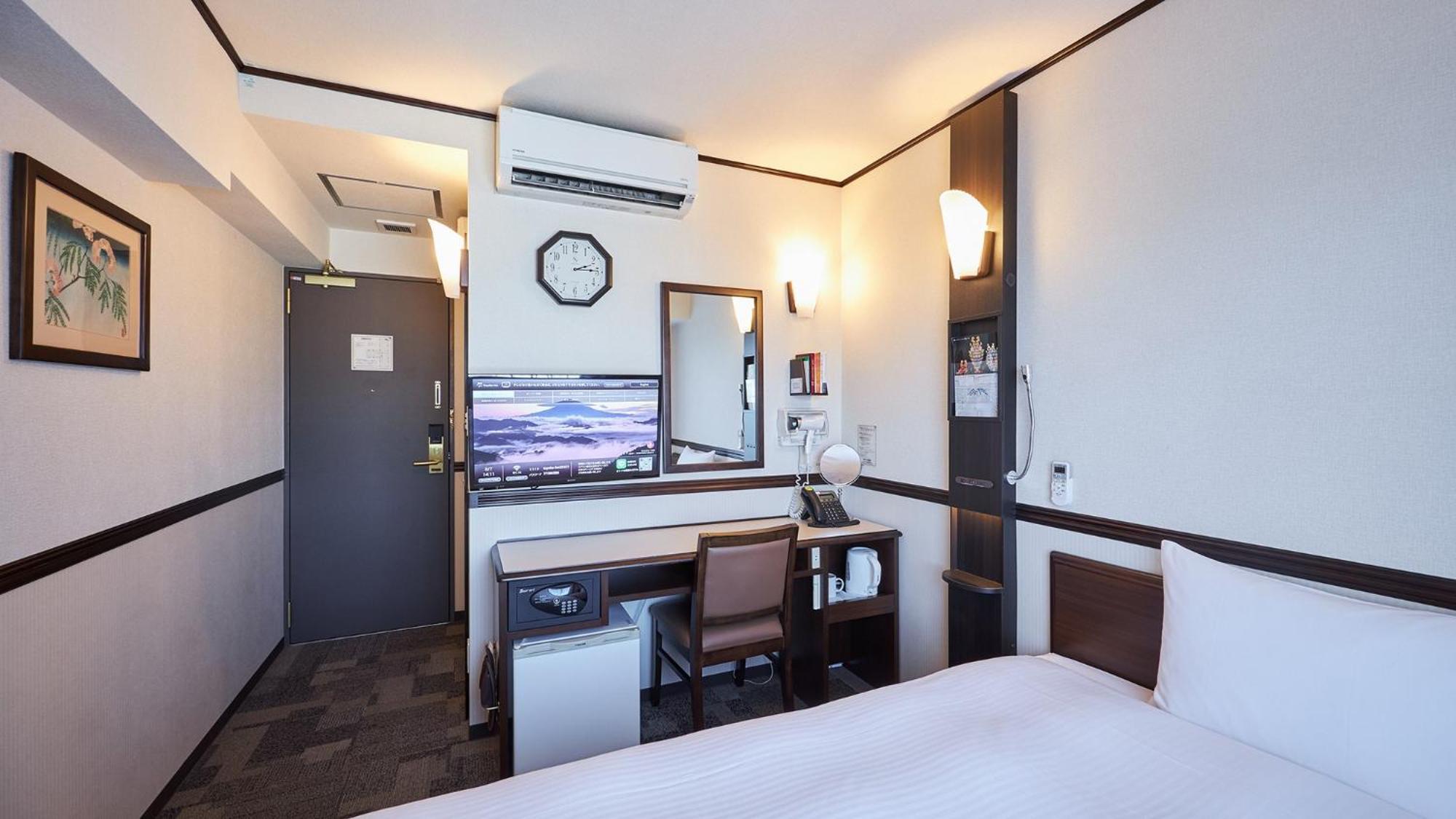 Hotel Toyoko Akiba Asakusabashi-eki Higashi-guchi Tokyo