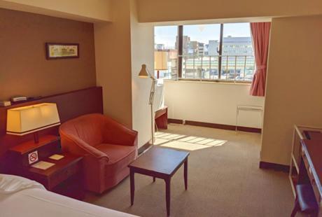 Hotel Zem 2*