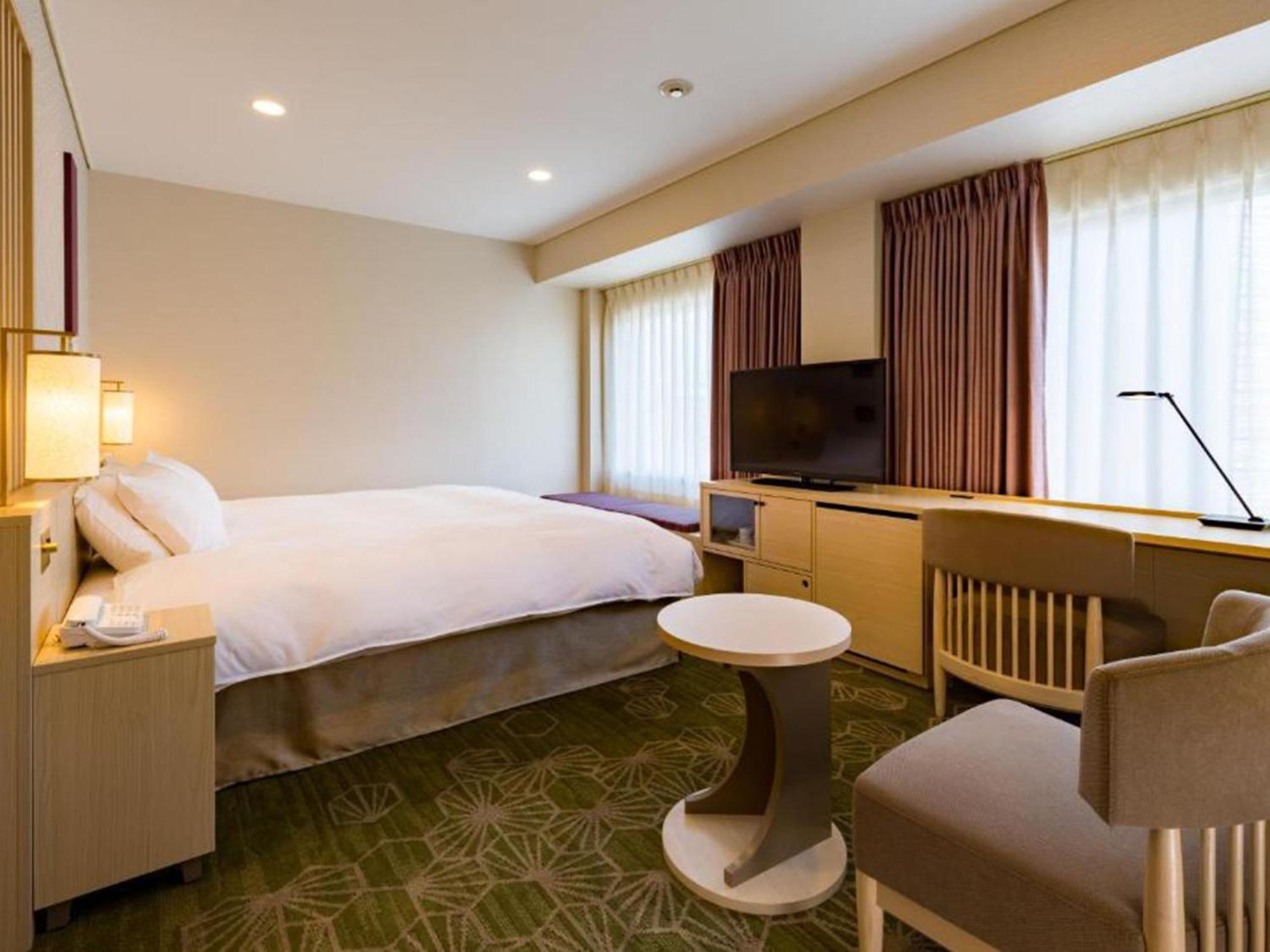 Hotel Shinjuku 4*