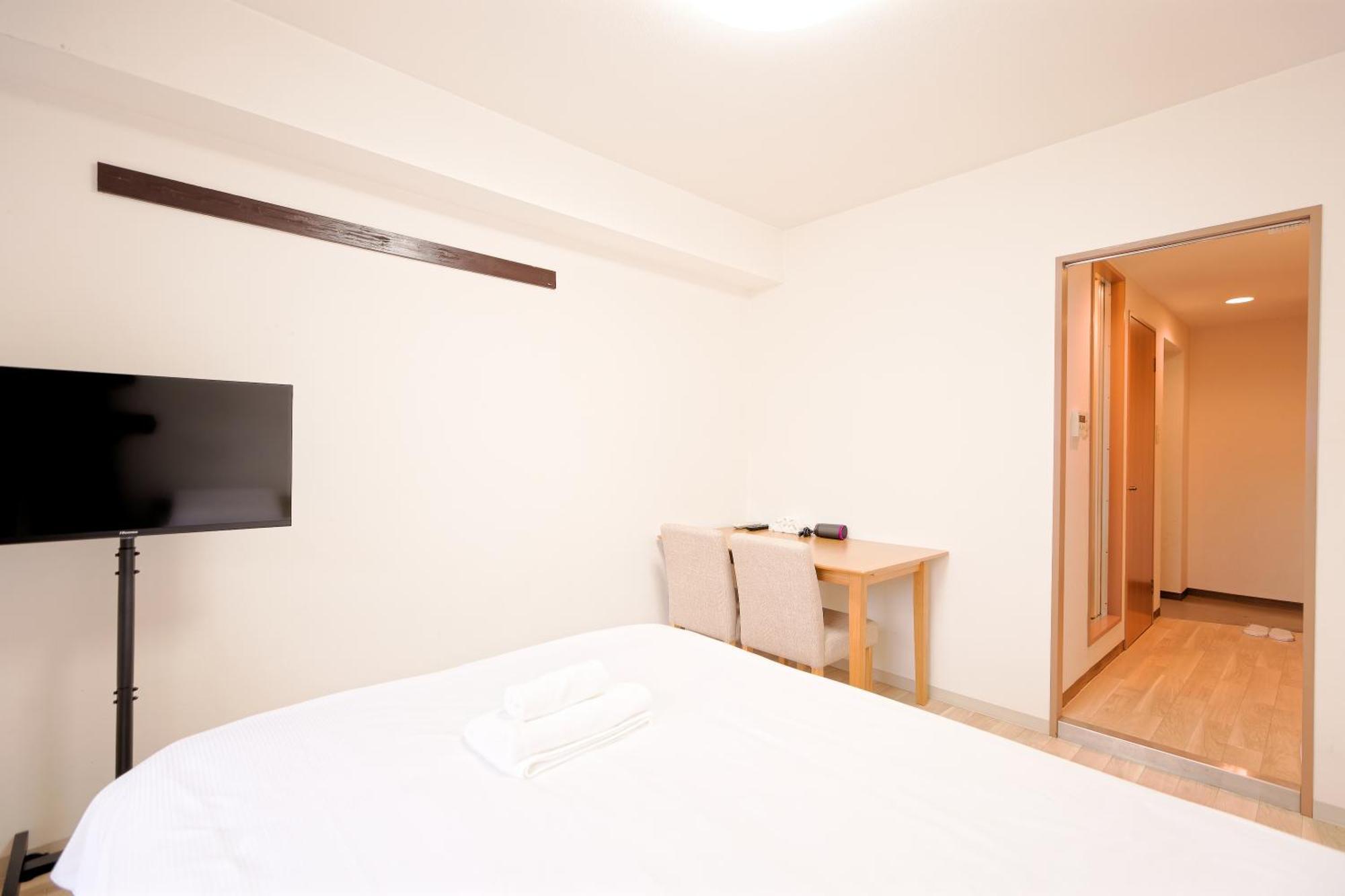 Shinjuku Waseda Earthtone Apartment *