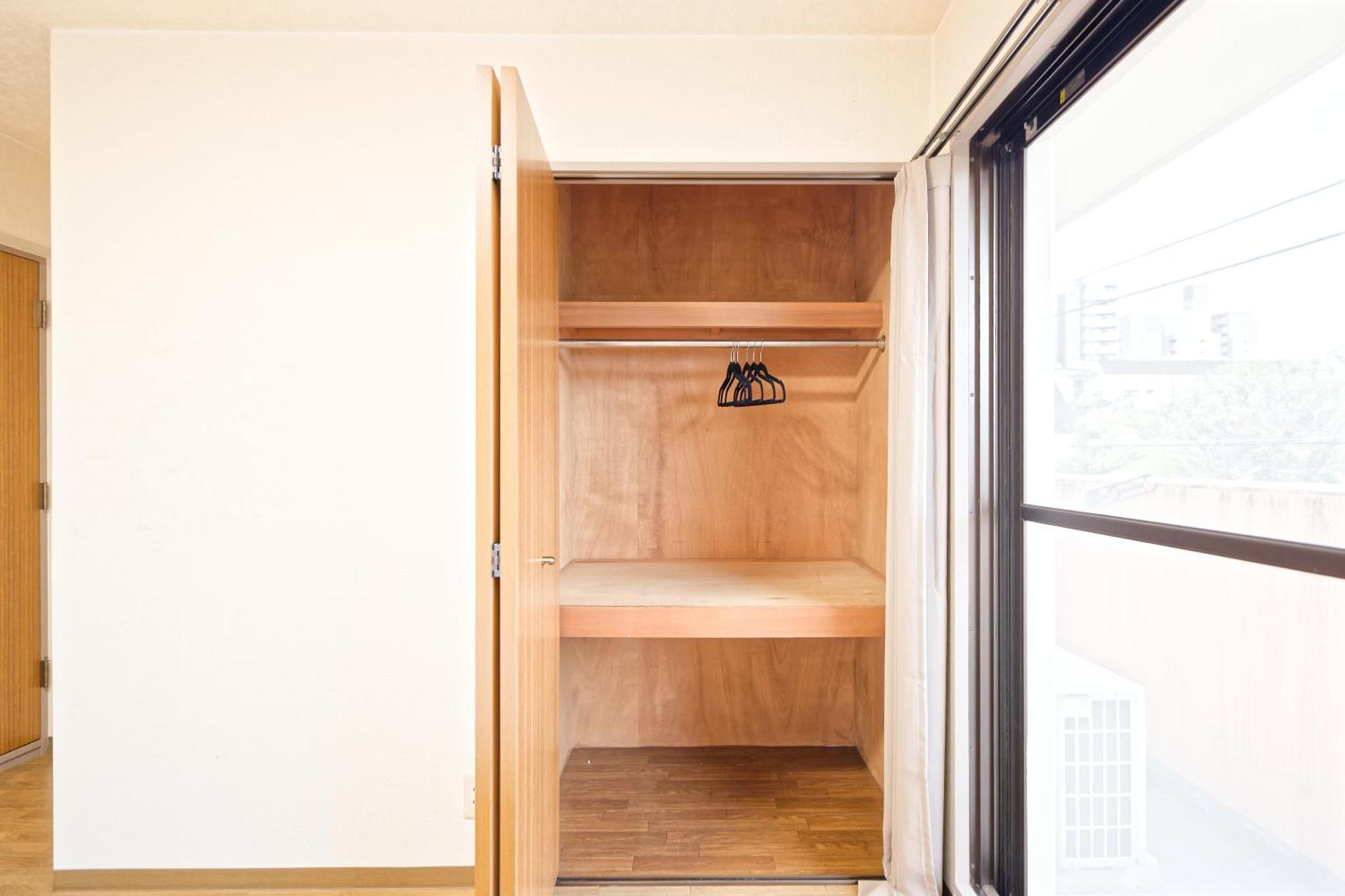 Shinjuku Waseda Earthtone Apartment Tokyo