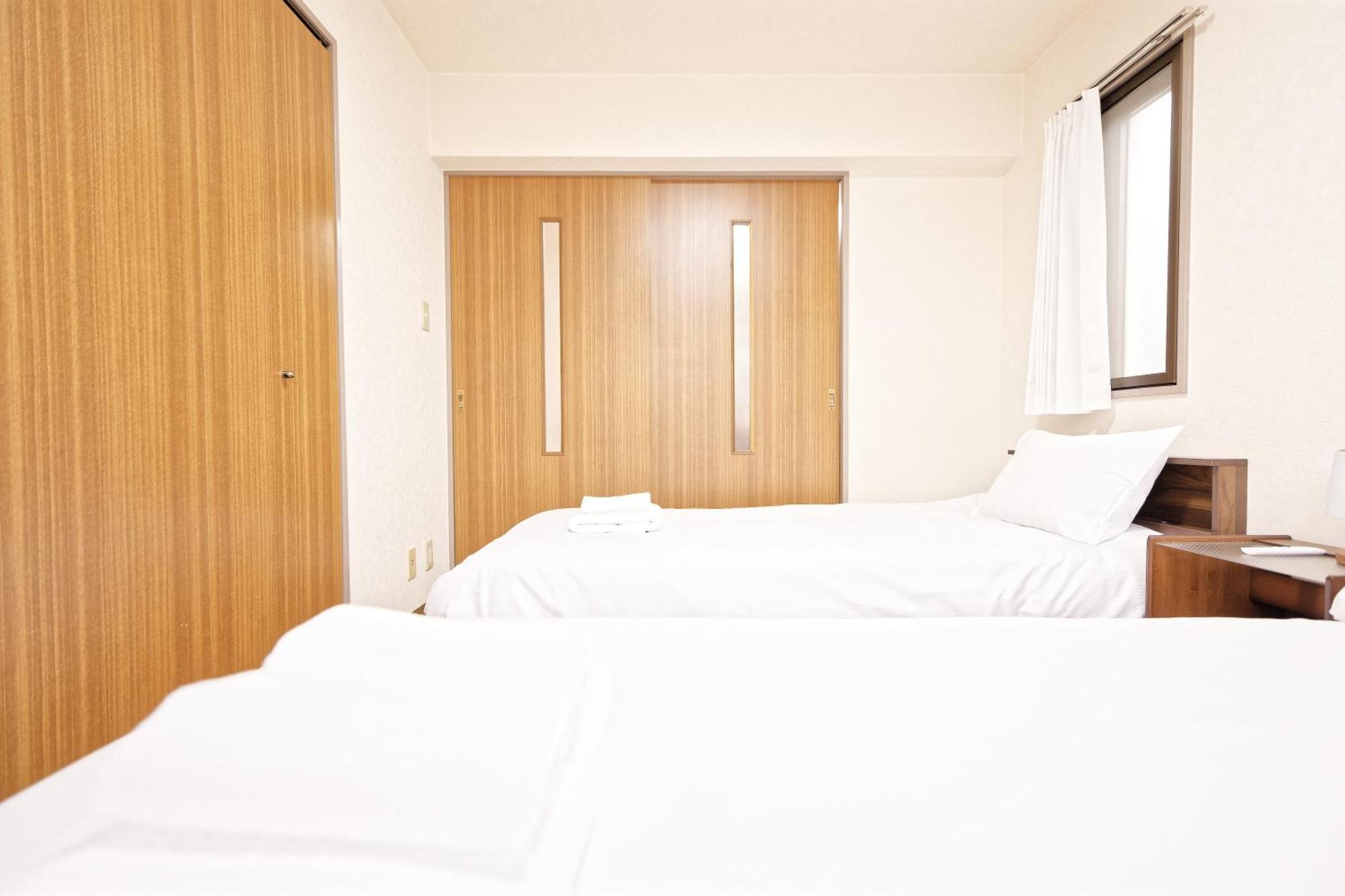 Shinjuku Waseda Earthtone Apartment *