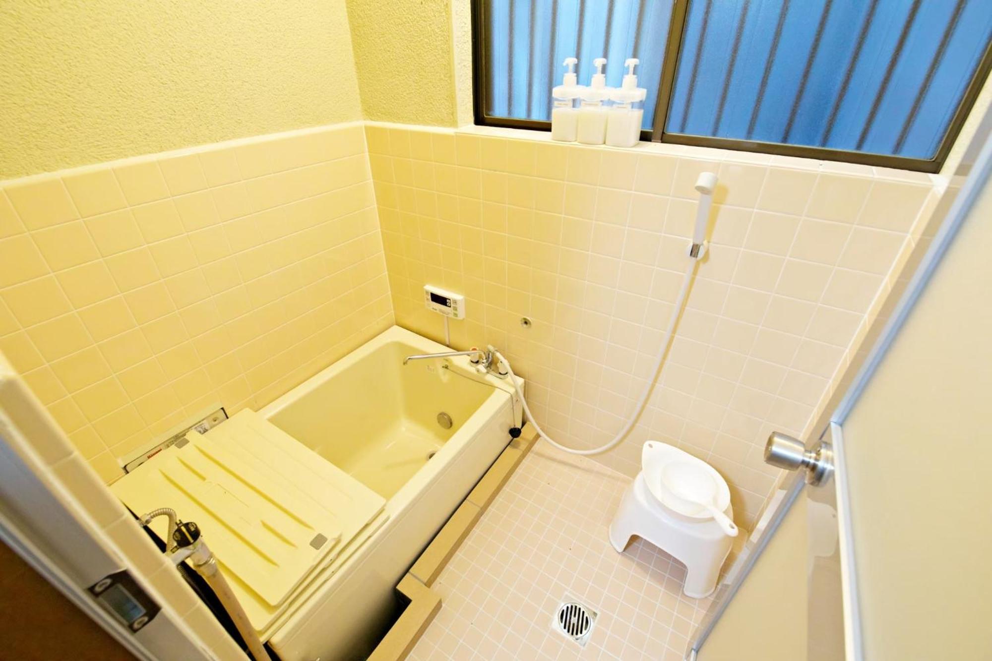 梅屋敷貸戸建 *