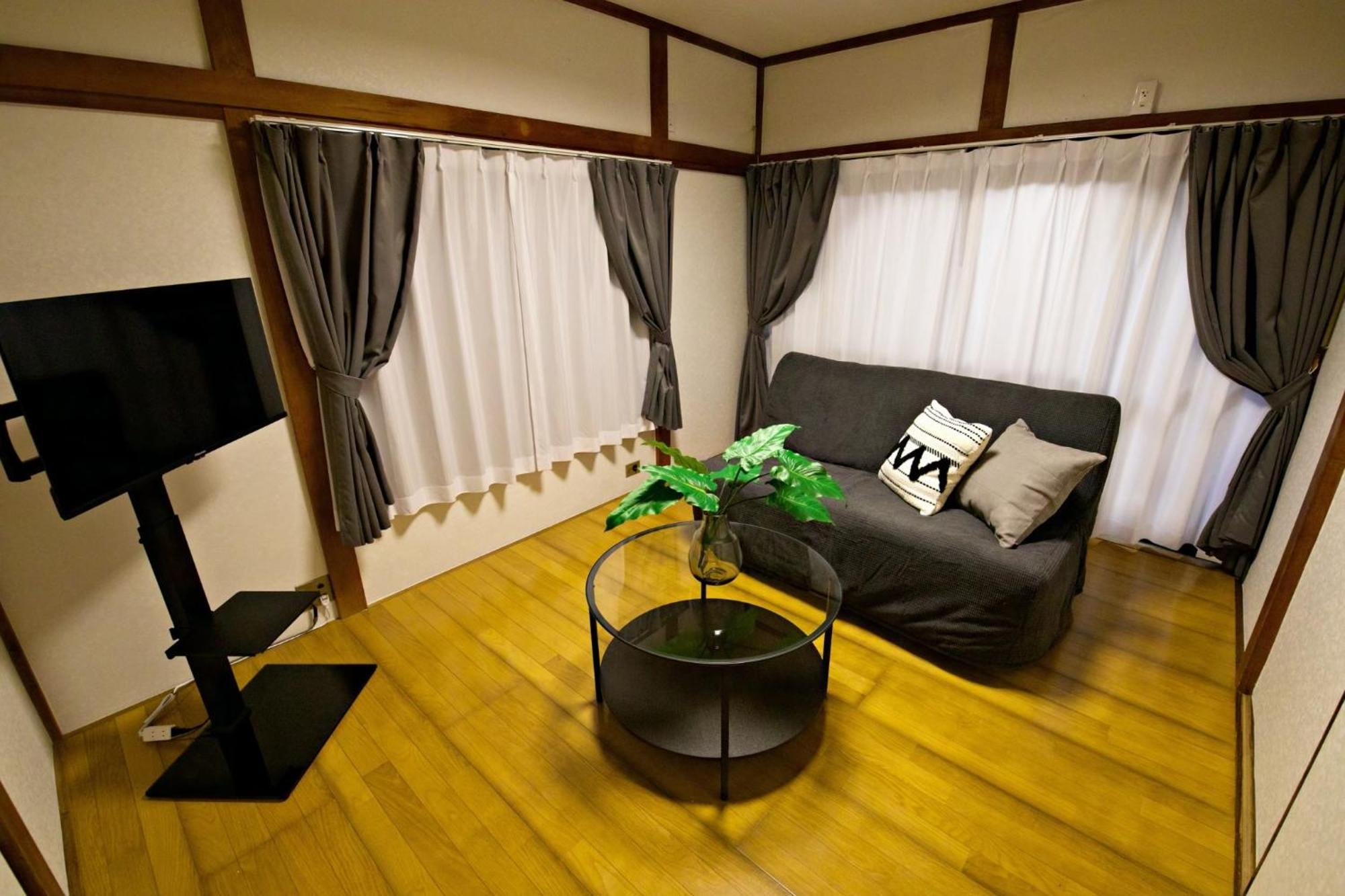 梅屋敷貸戸建 Apartment Tokyo