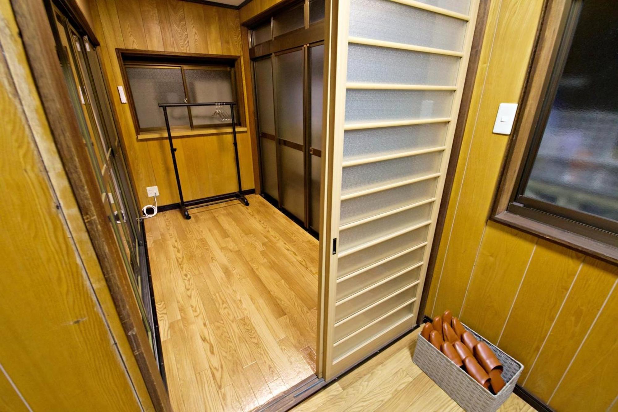 梅屋敷貸戸建 Apartment Tokyo