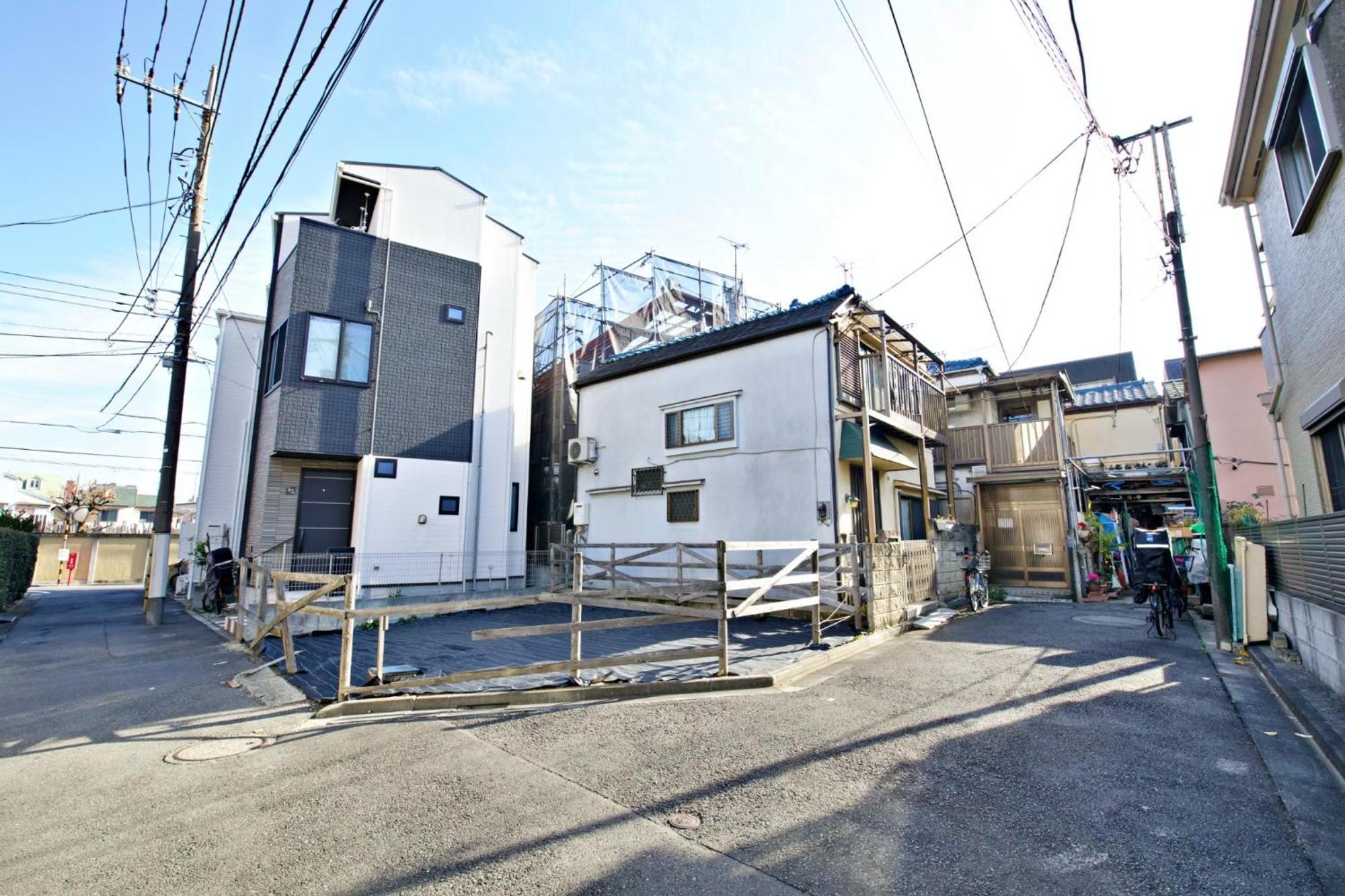 Apartment 梅屋敷貸戸建 *