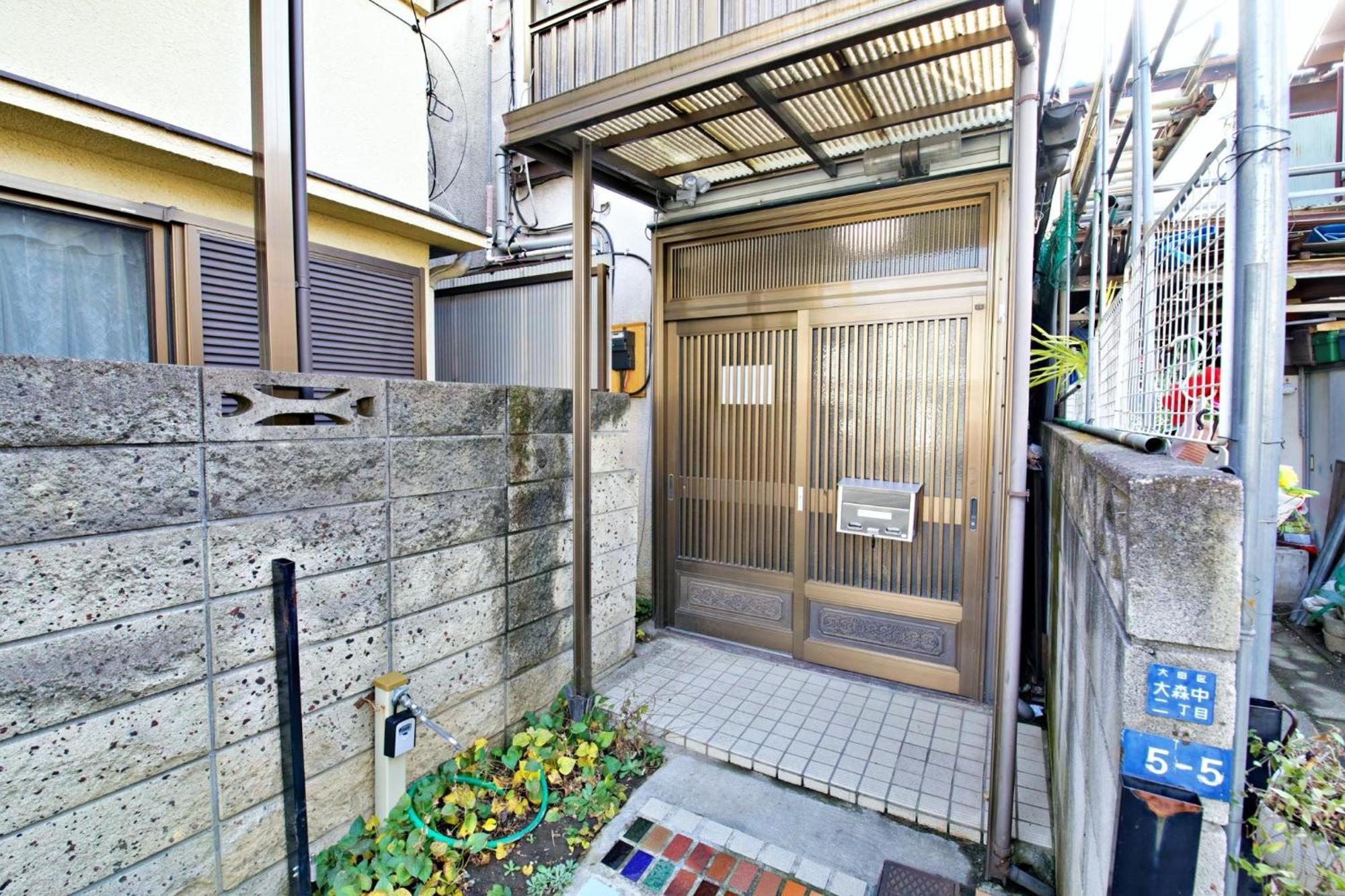 Apartment 梅屋敷貸戸建 *