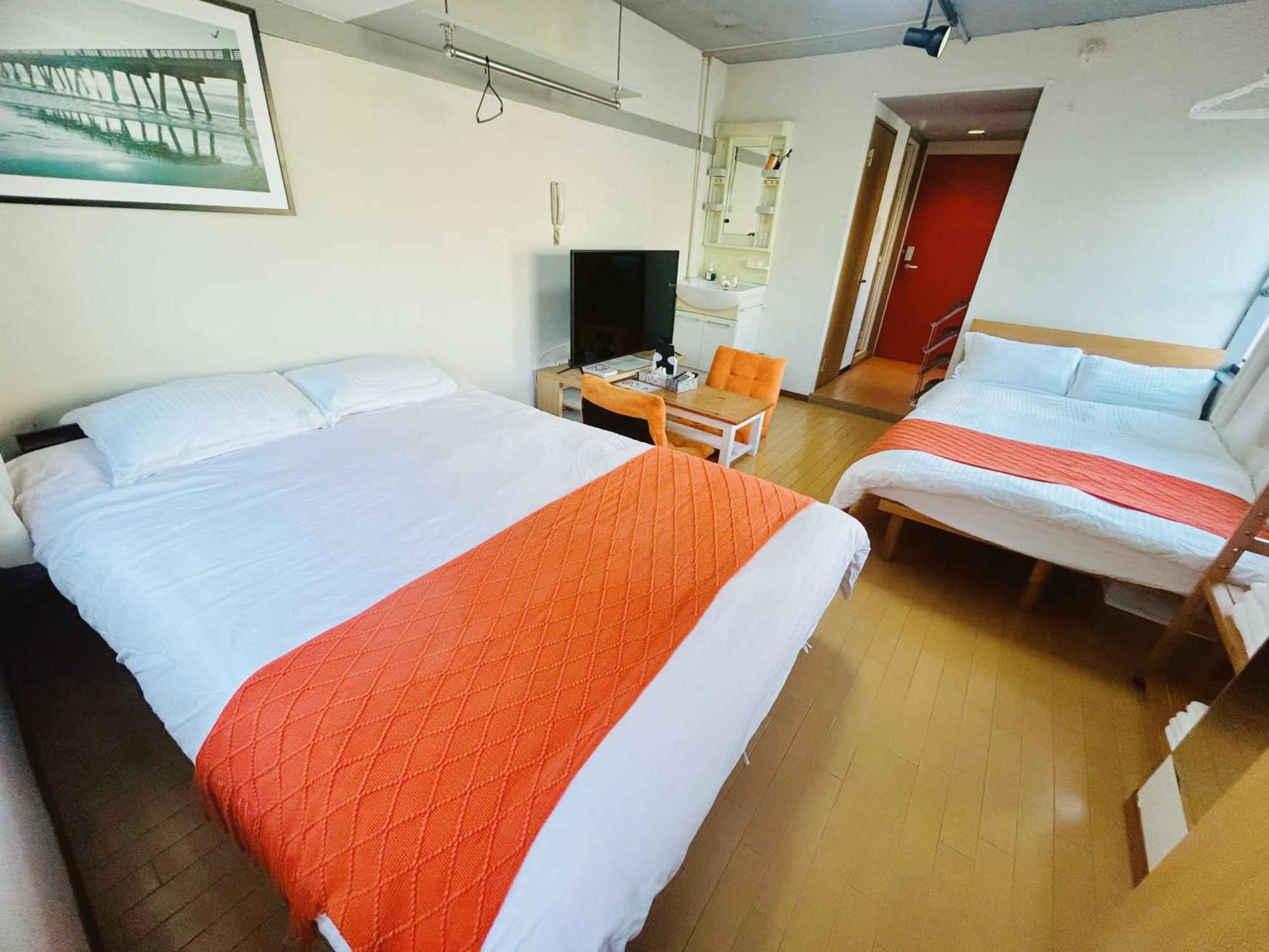 Ueno Palazetto Iriya Apartment *