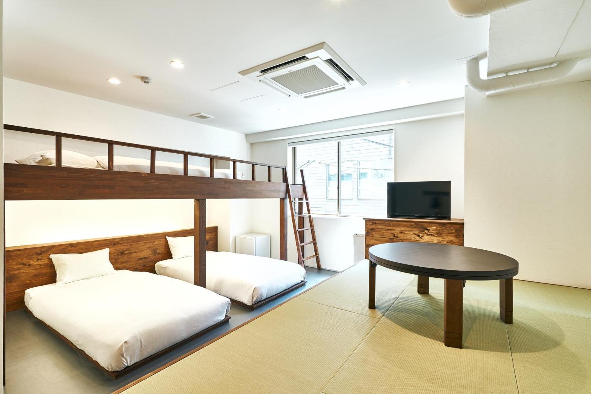 Cocts Akihabara Hostel *