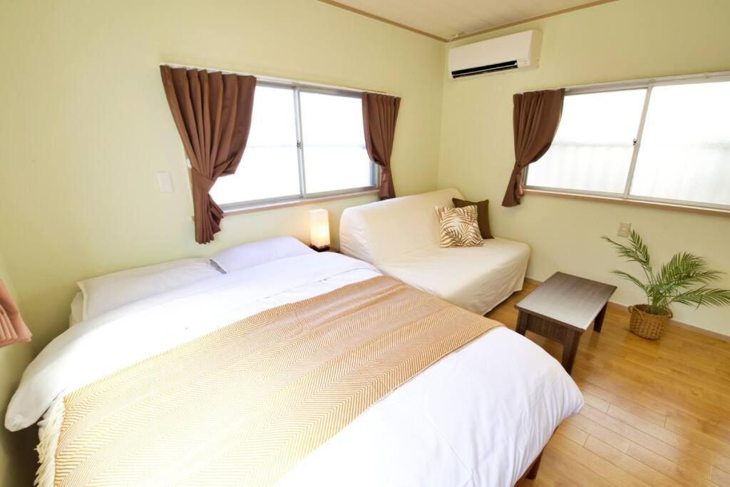 梅屋敷貸家 Apartment *